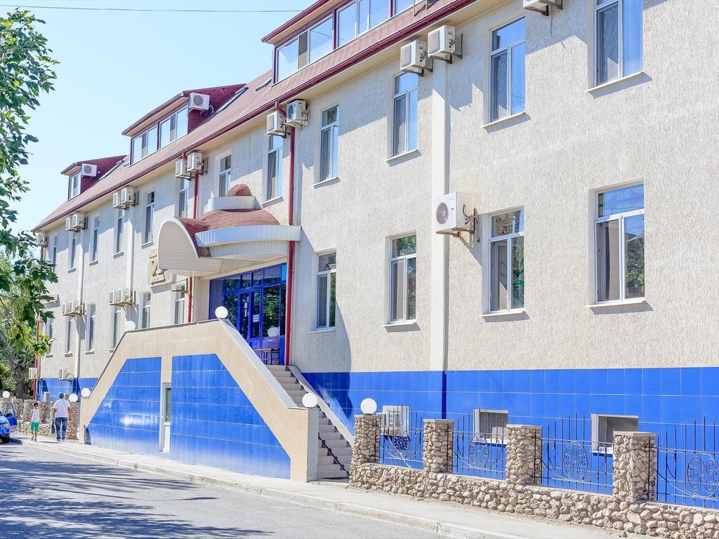Victoria Palace Atyraū Exterior foto